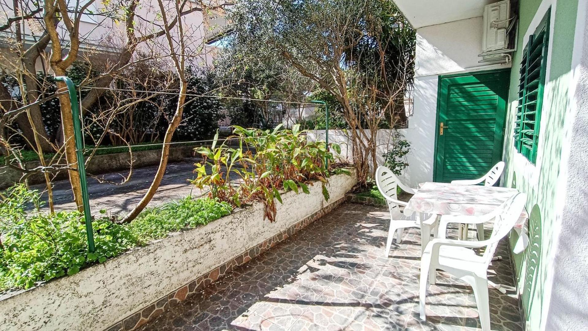 Apartments Ines - 15 Meters From The Beach Promajna Exterior foto