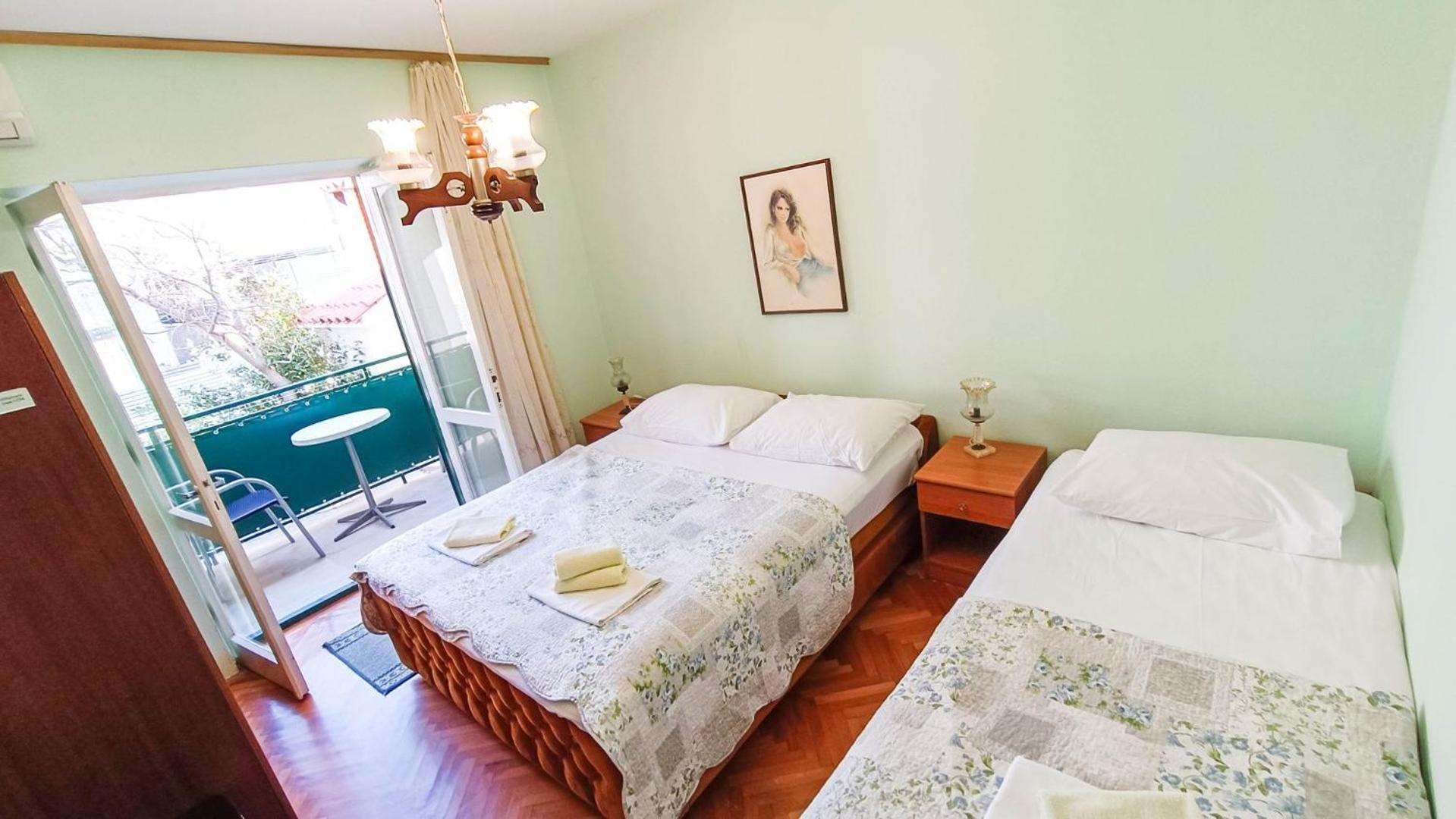 Apartments Ines - 15 Meters From The Beach Promajna Exterior foto