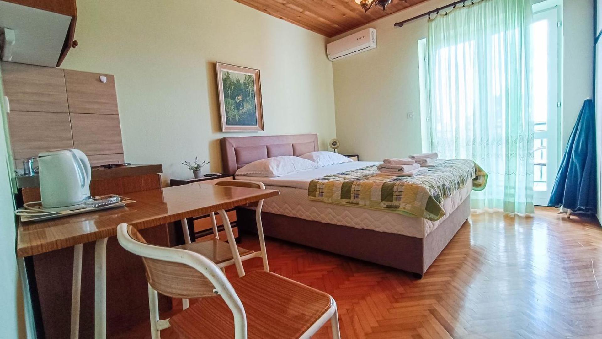 Apartments Ines - 15 Meters From The Beach Promajna Exterior foto